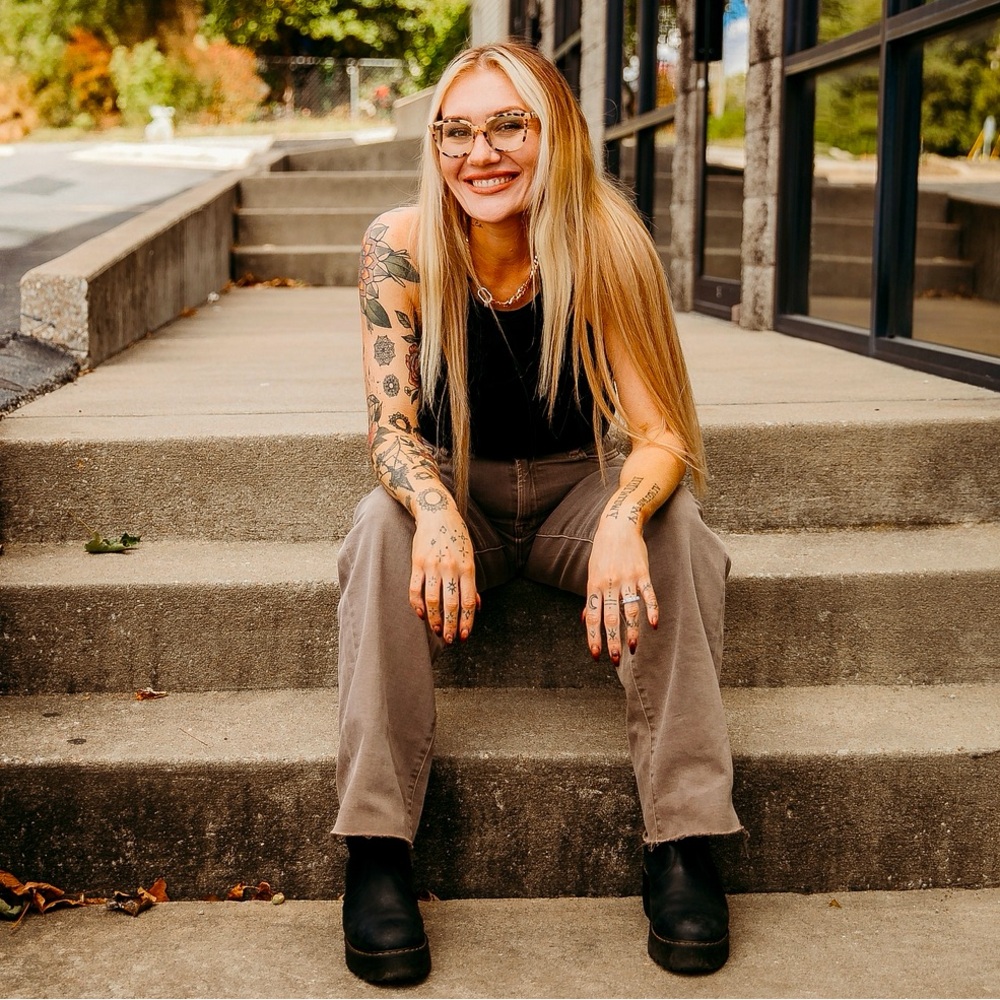 Meet your Posher, Sydney
